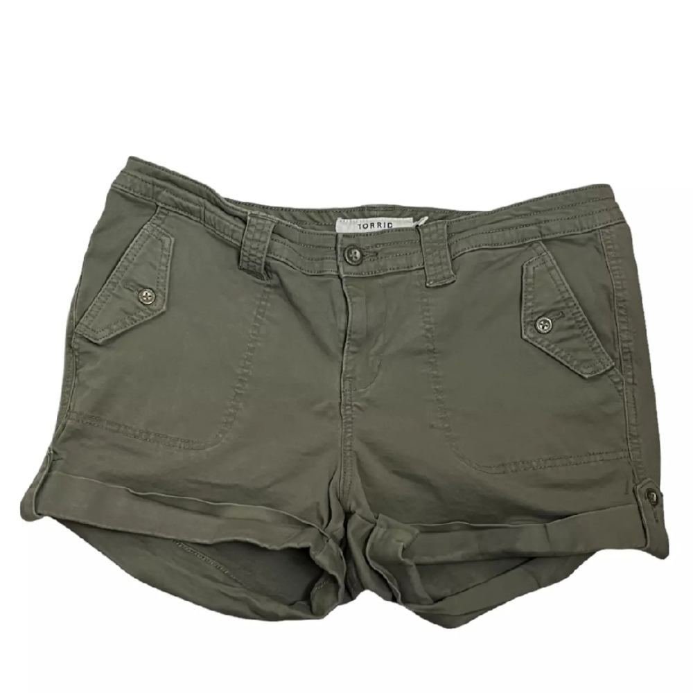 Torrid Olive Green Women's Shorts size 24